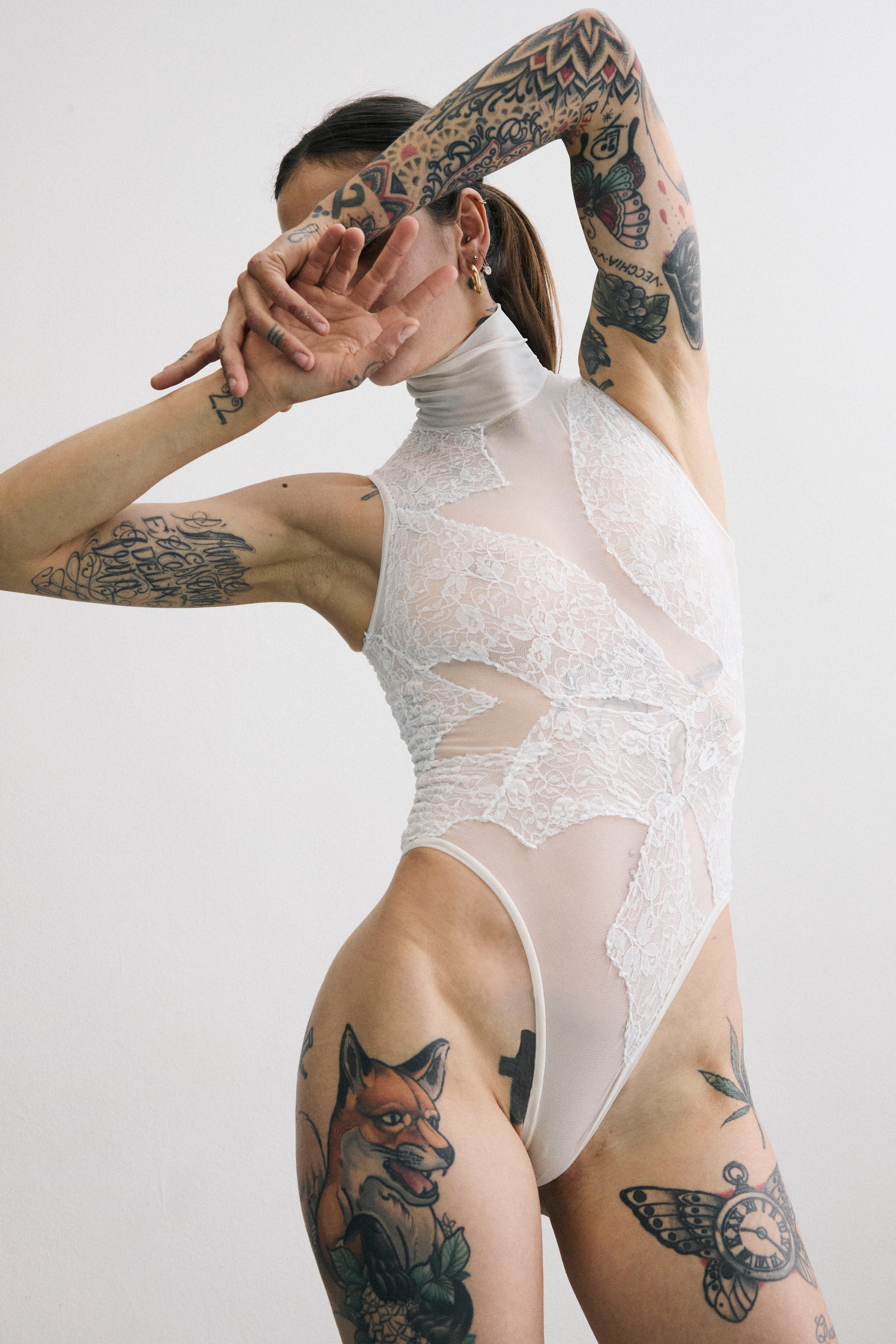 LACE BODYSUIT – OH CARLA